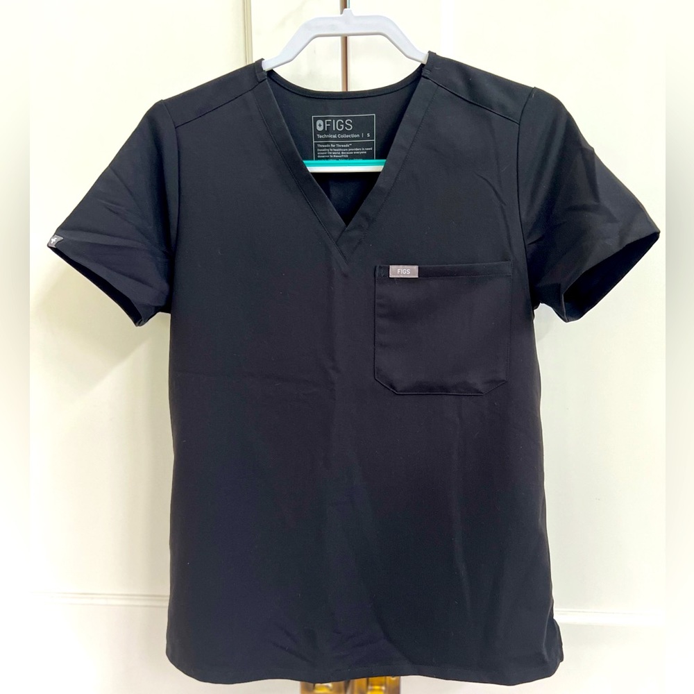 Women’s Catarina one pocket scrub top